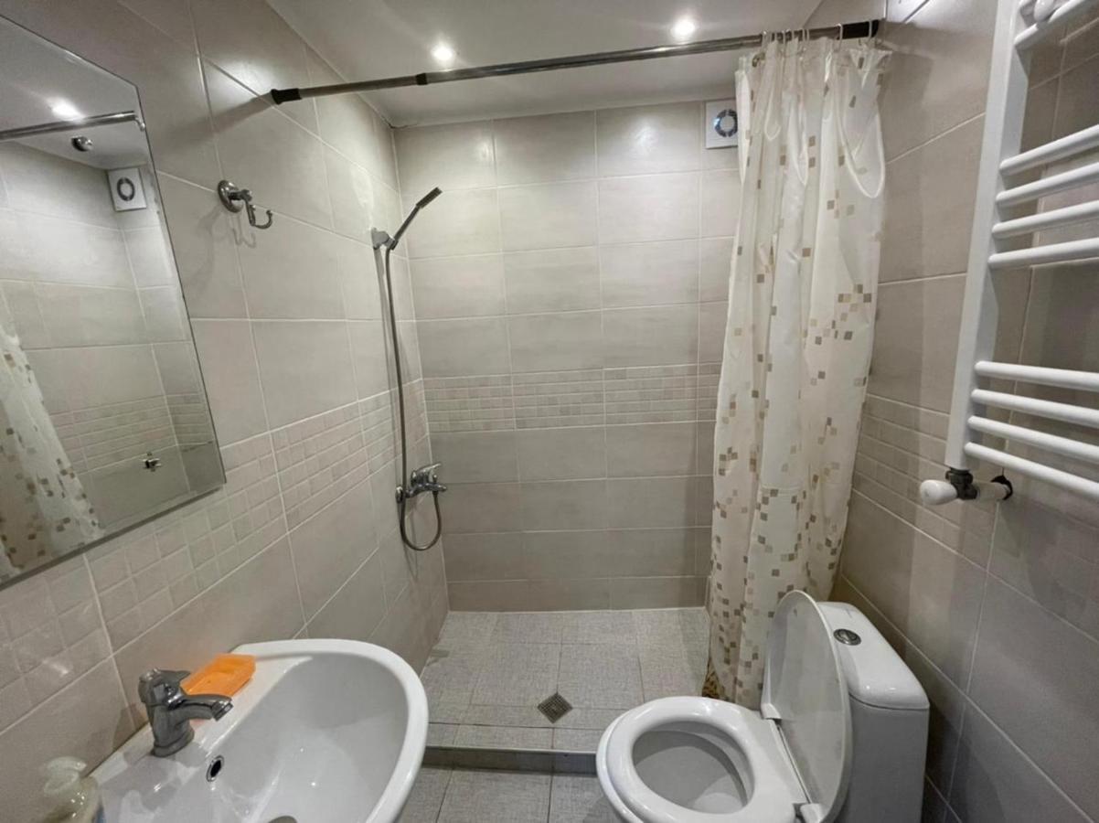 Georgian Guest House On Asatiani Tbilisi Eksteriør billede