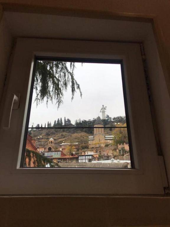 Georgian Guest House On Asatiani Tbilisi Eksteriør billede