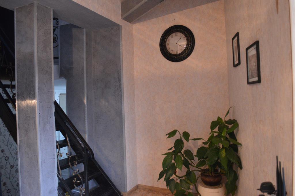 Georgian Guest House On Asatiani Tbilisi Eksteriør billede