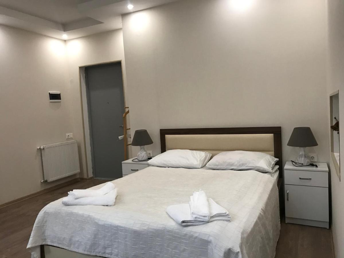 Georgian Guest House On Asatiani Tbilisi Eksteriør billede